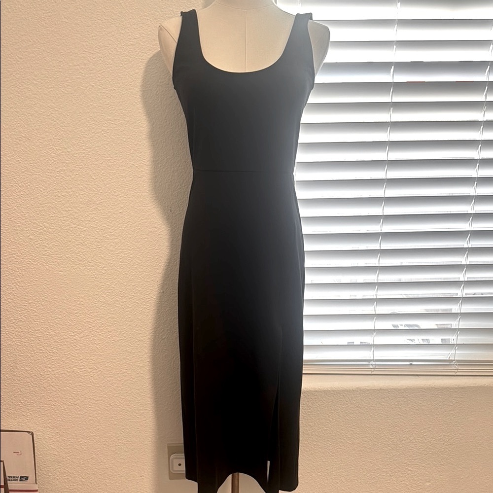 Leith Black Midi Dress Scoop Neck Sleeveless Size Small
